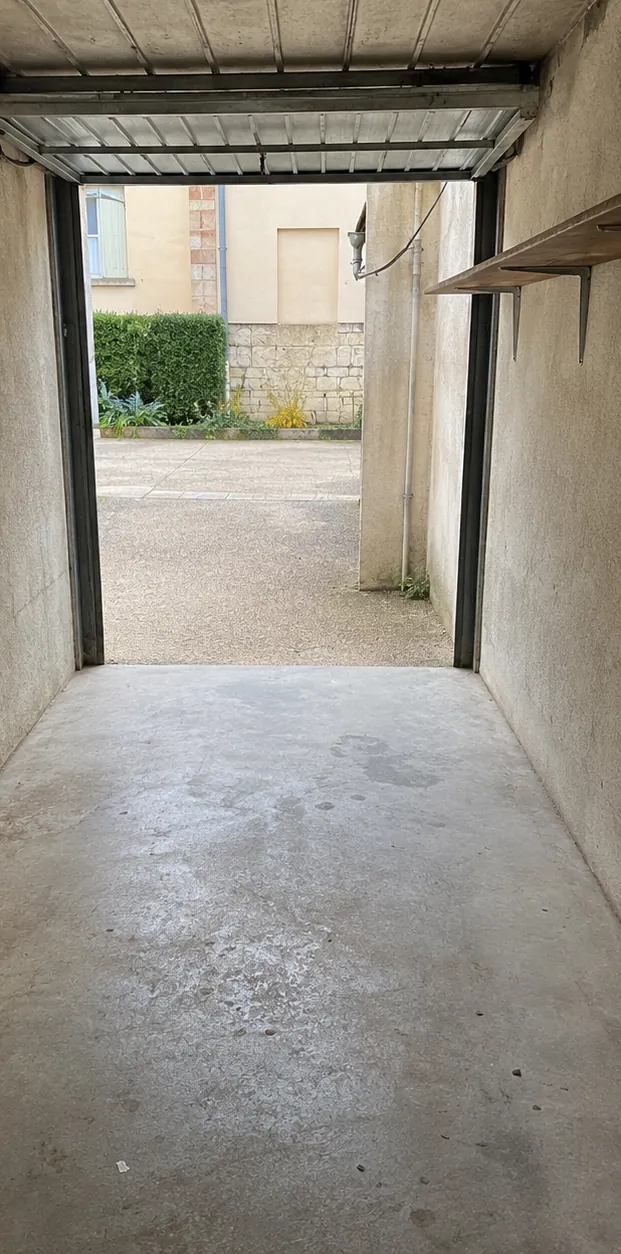 Après · Local et garage libérés à Lyon